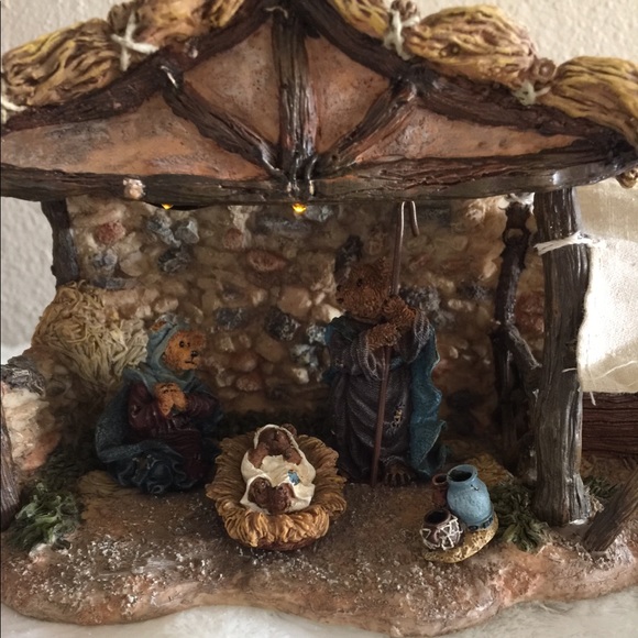 Boyd’s Bear Little Star of Bethlehem 5E/4469
(VGUC) - Picture 1 of 7